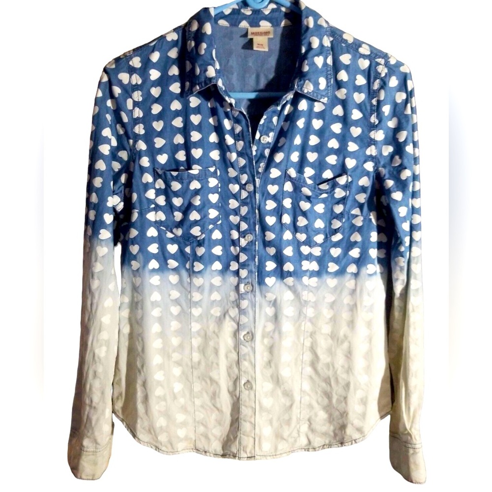 Mossimo Supply Co. Blue and White Heart Dip-Dye Ombré Cotton Button-Down Shirt - Picture 2 of 7